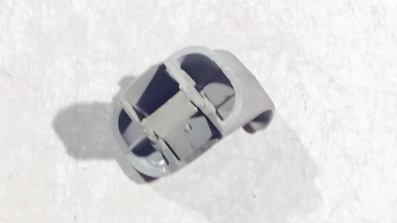 Mazda 6 2004 Uchwyt osłony przeciwsłonecznej szyberdachu - Thumbnail 2