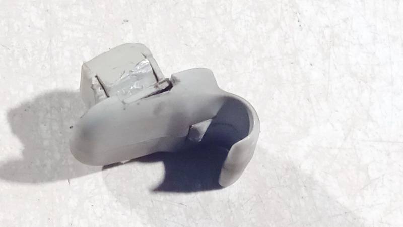 Mazda 6 2004 Uchwyt osłony przeciwsłonecznej szyberdachu