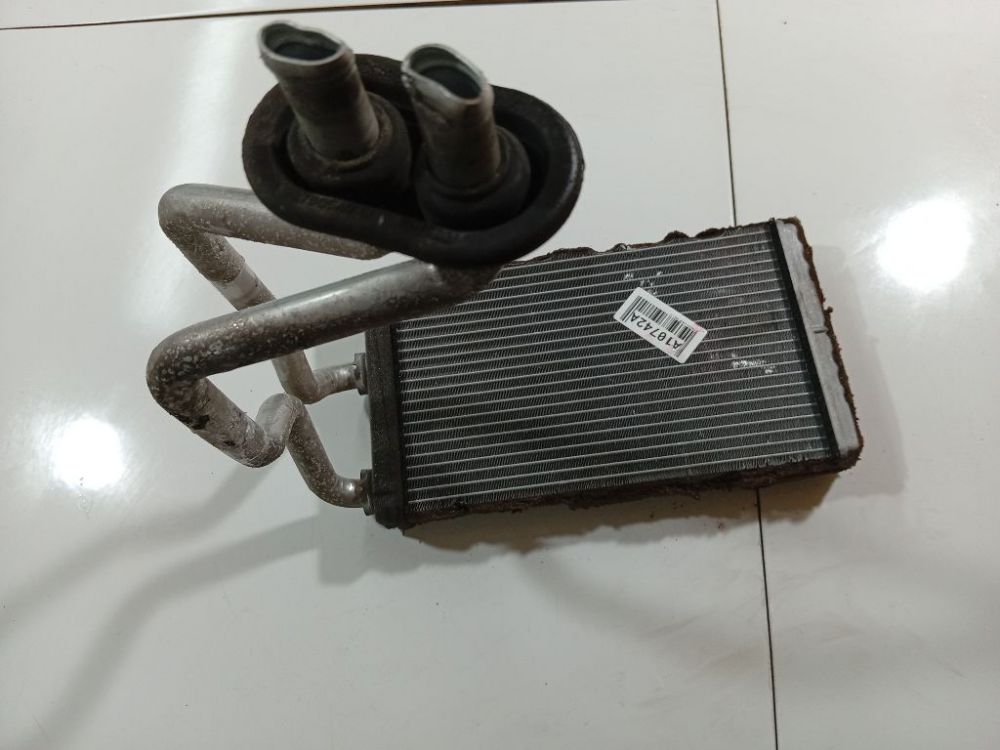 Mitsubishi Lancer 2008 Salono peciuko radiatorius