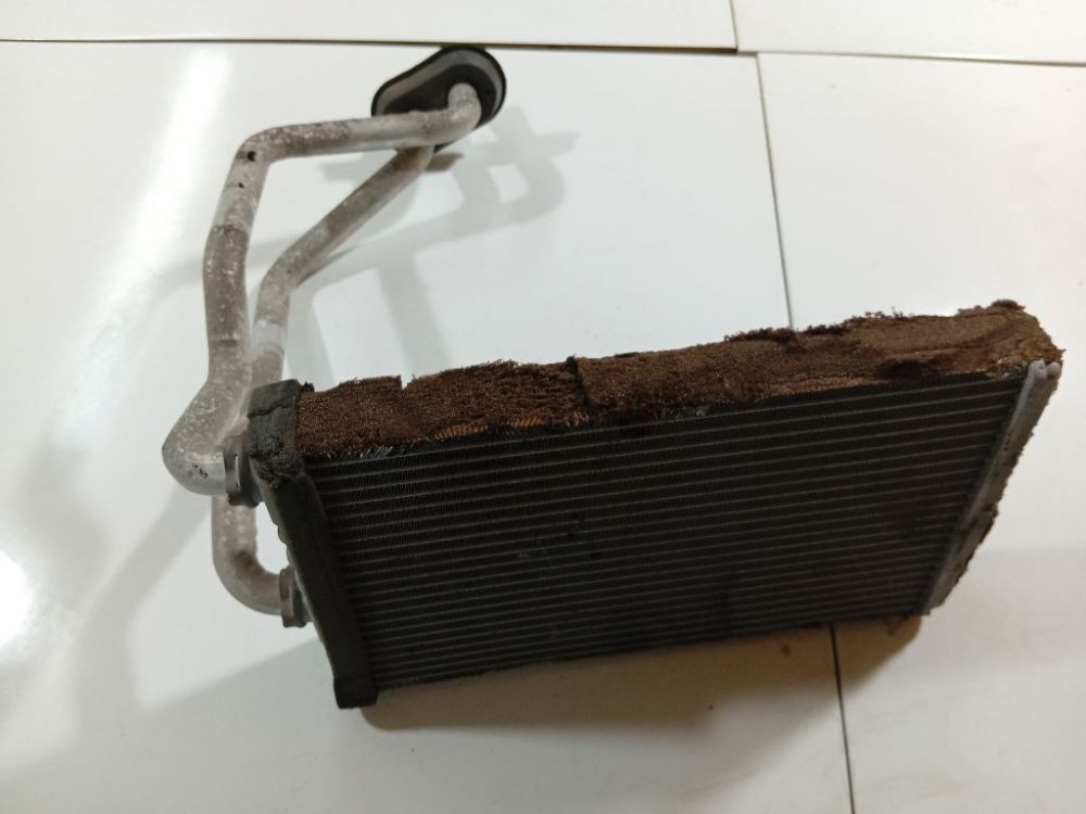 Mitsubishi Lancer 2008 Salono peciuko radiatorius - Thumbnail 2