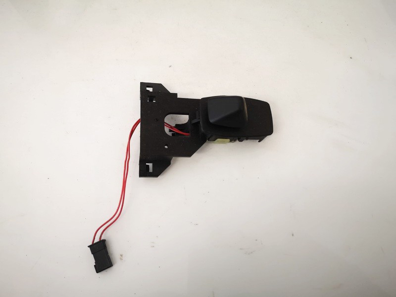 61316947786 61316947786 Steering Wheel Adjustment Control BMW 5Series