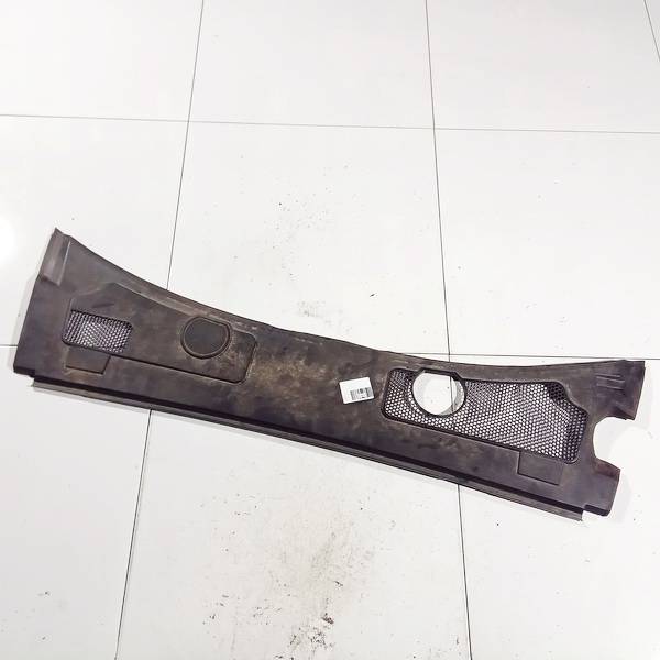 4F1819447 Audi A6 2006 Wiper Muolding - FRONT