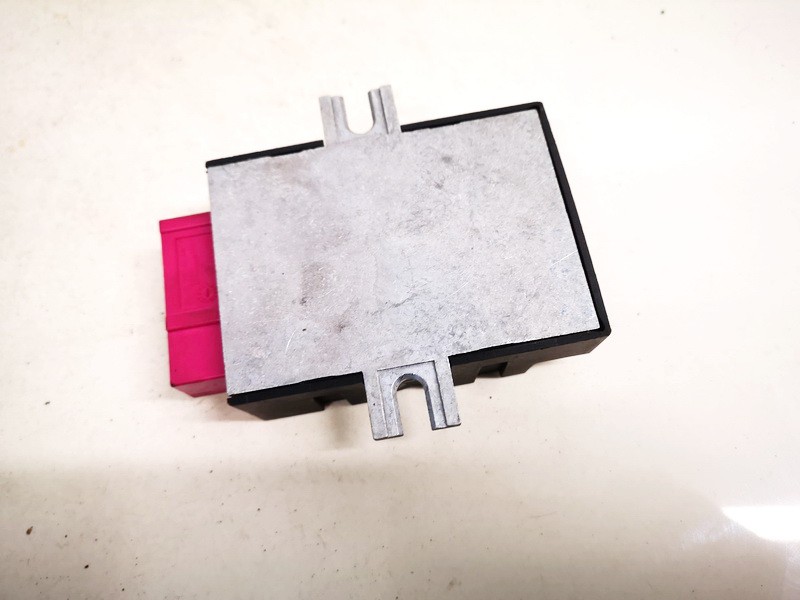 1614718042601 BMW 3-Series 2006 Other computers - Thumbnail 3