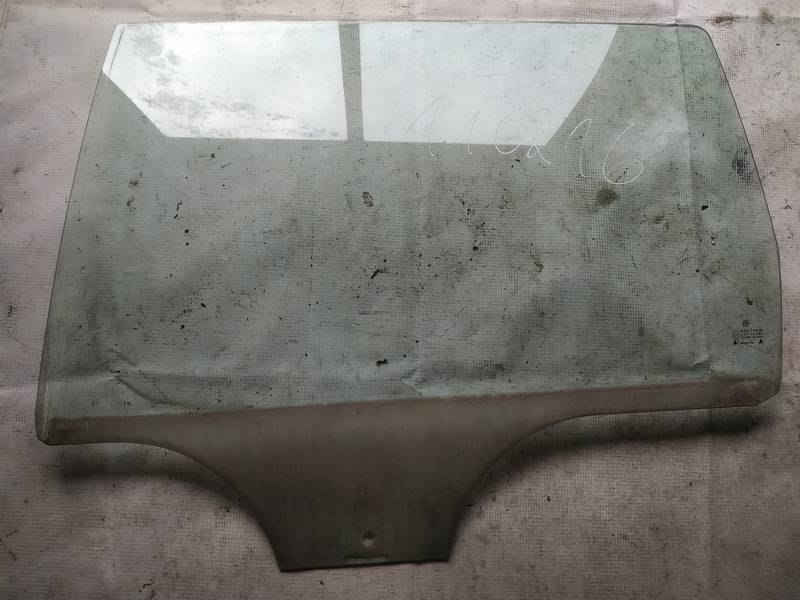 AS2 Volkswagen Passat 1999 Vitre de Porte Arrière Gauche