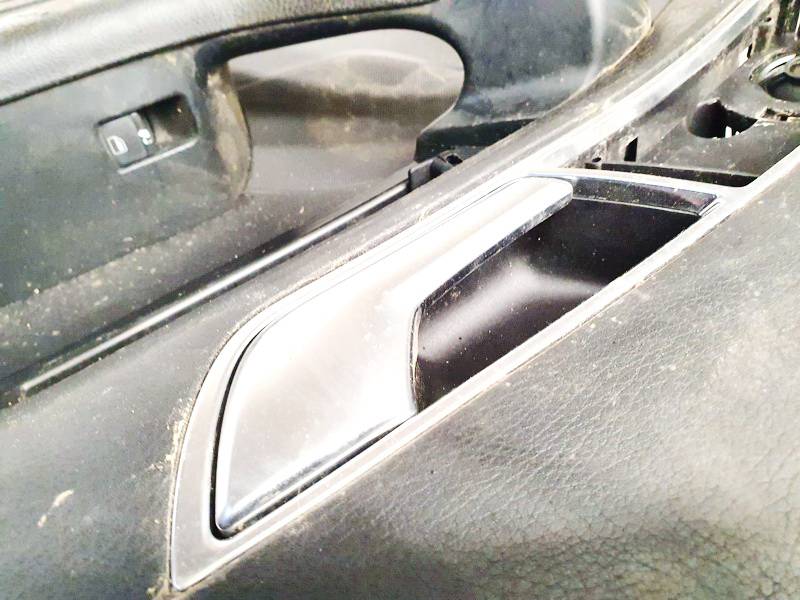 4F0837020B Audi Allroad 2008 Iekšējais atvēršanas rokturītis - PRIEKŠA PA LABI