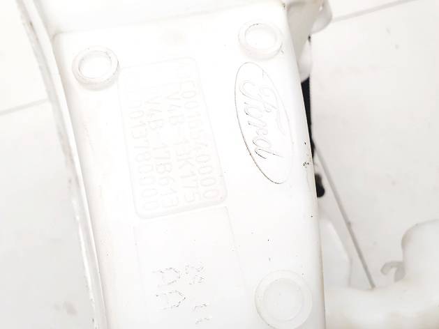 A3C0016540000 Ford Kuga 2025 Windshield Washer Reservoir tank (WASHER BOTTLE) - Thumbnail 2