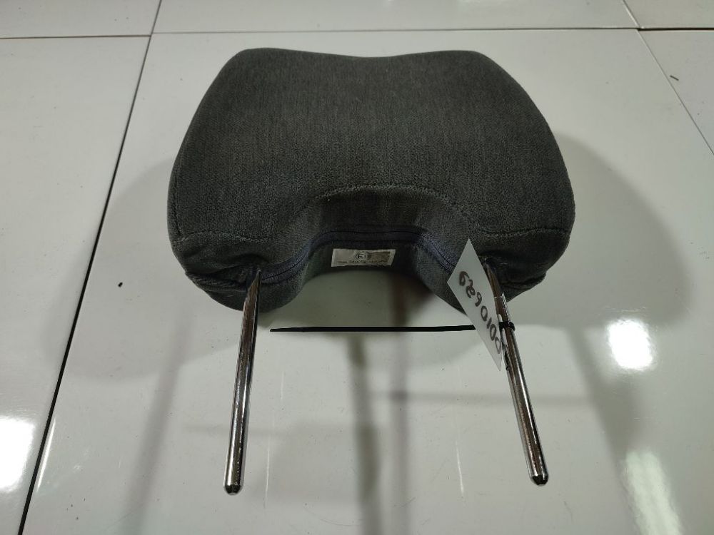 Subaru Legacy 1998 Kopfstütze