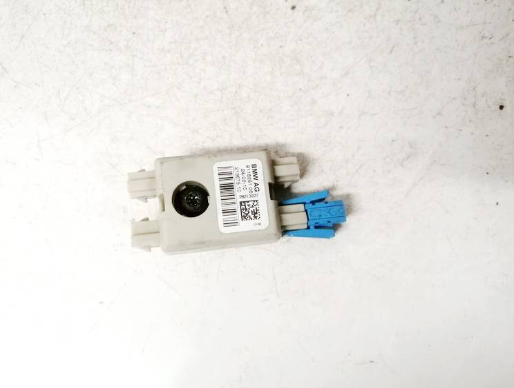 911826106 BMW 5-Series 2012 Antenna Module Unit