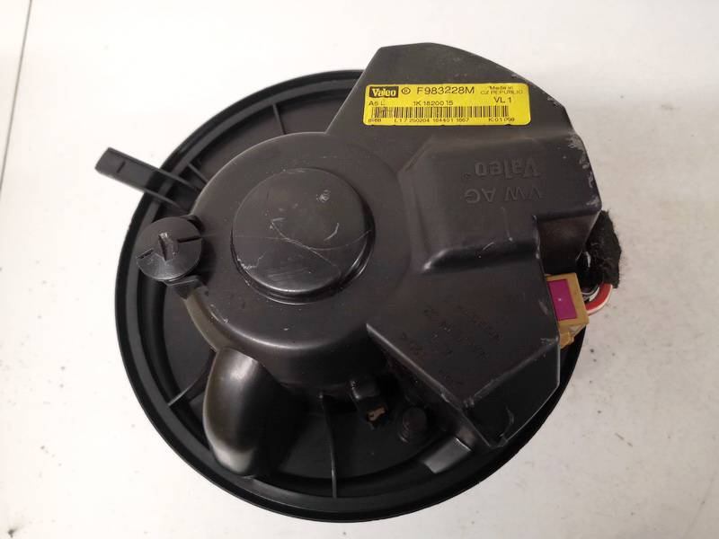 1K1820015 Volkswagen Touran 2004 Heater blower assy