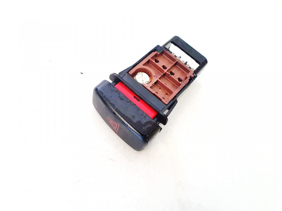 153132 Mazda 626 1997 WARNING, BOTÓN INTERRUPTOR DE LUZ DE PELIGRO - Thumbnail 3