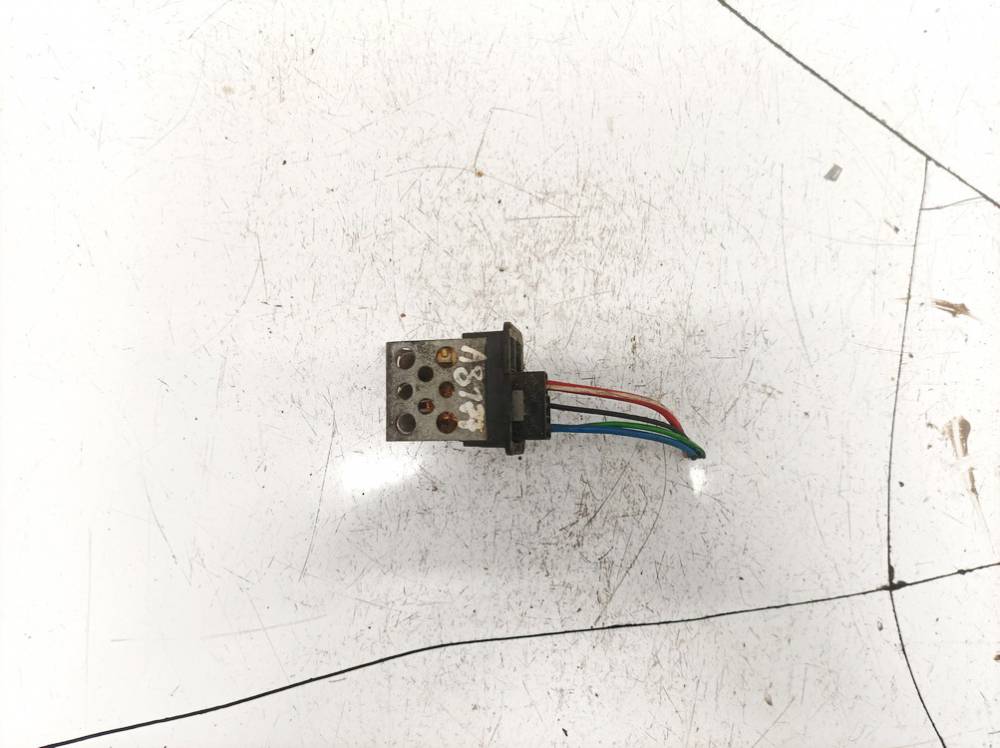 90559834 Opel Astra 2001 Reostat nagrzewnicy (rezystor) (przekaźnik wentylatora)