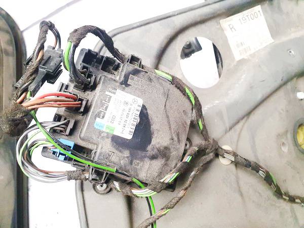 A1698201285 Mercedes-Benz A-CLASS 2008 Door control relay (DOOR CONTROL UNIT MODULE ECU ) - Thumbnail 2