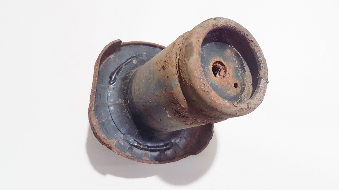 Volvo S60 2012 Coil Spring, Cap Plate Upper - Thumbnail 3