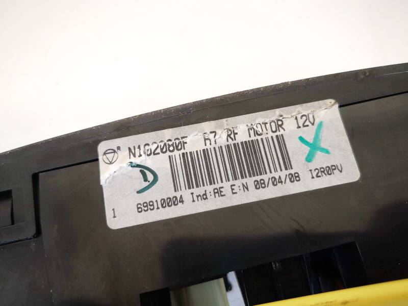 N102080F Peugeot 207 2008 Climate Control Panel (heater control switches) - Thumbnail 3