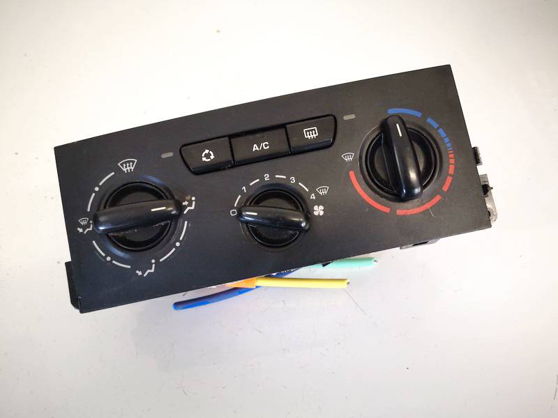 N102080F Peugeot 207 2008 Climate Control Panel (heater control switches)
