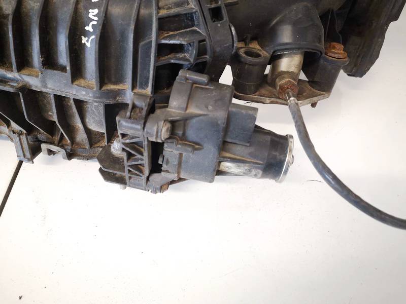 0280751014 BMW 5-Series 2011 Kolektoriaus sklendziu varikliukas