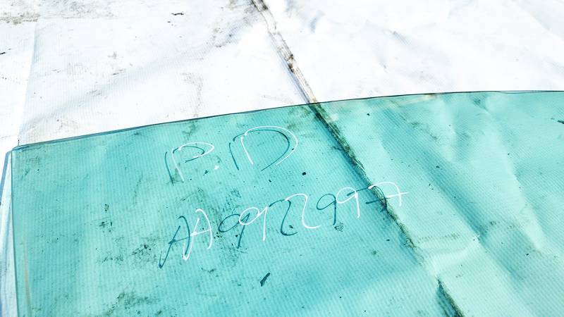 AS2 Volkswagen Touran 2004 Door-Drop Glass - FRONT RIGHT - Thumbnail 2