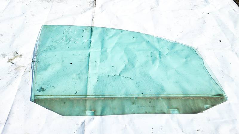 AS2 Volkswagen Touran 2004 Door-Drop Glass - FRONT RIGHT