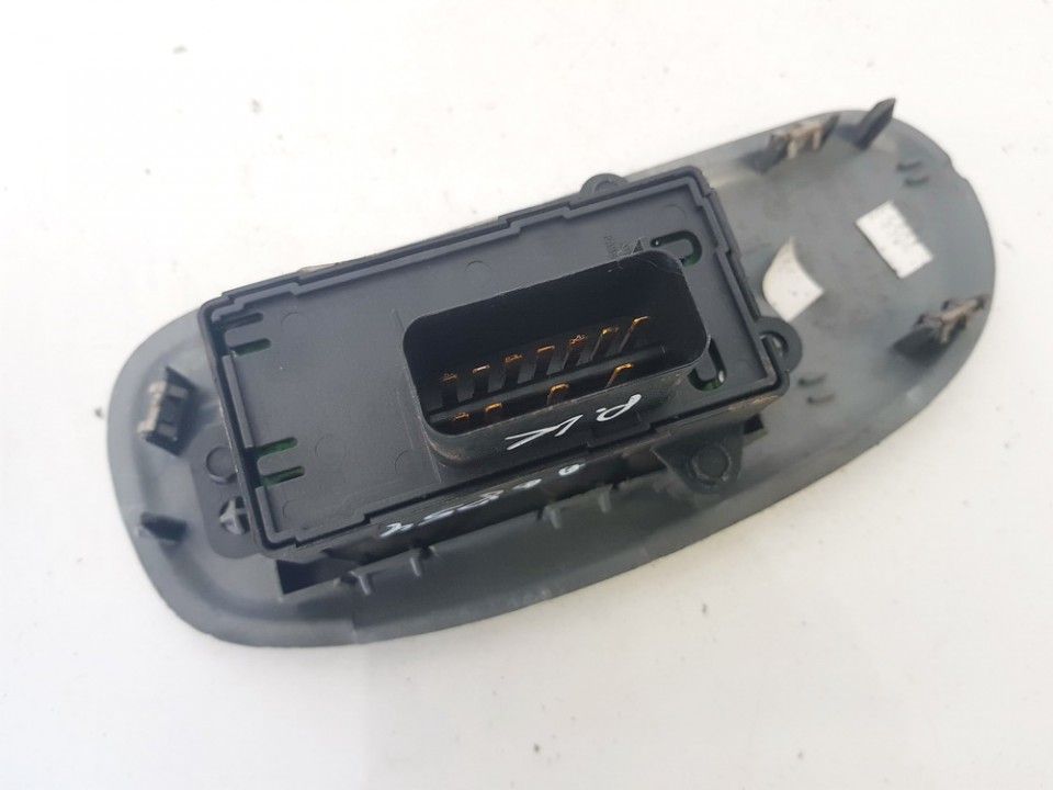 746797084 Chrysler Town Country  2006 Power window control (Window Regulator-Window Switch) - Thumbnail 3