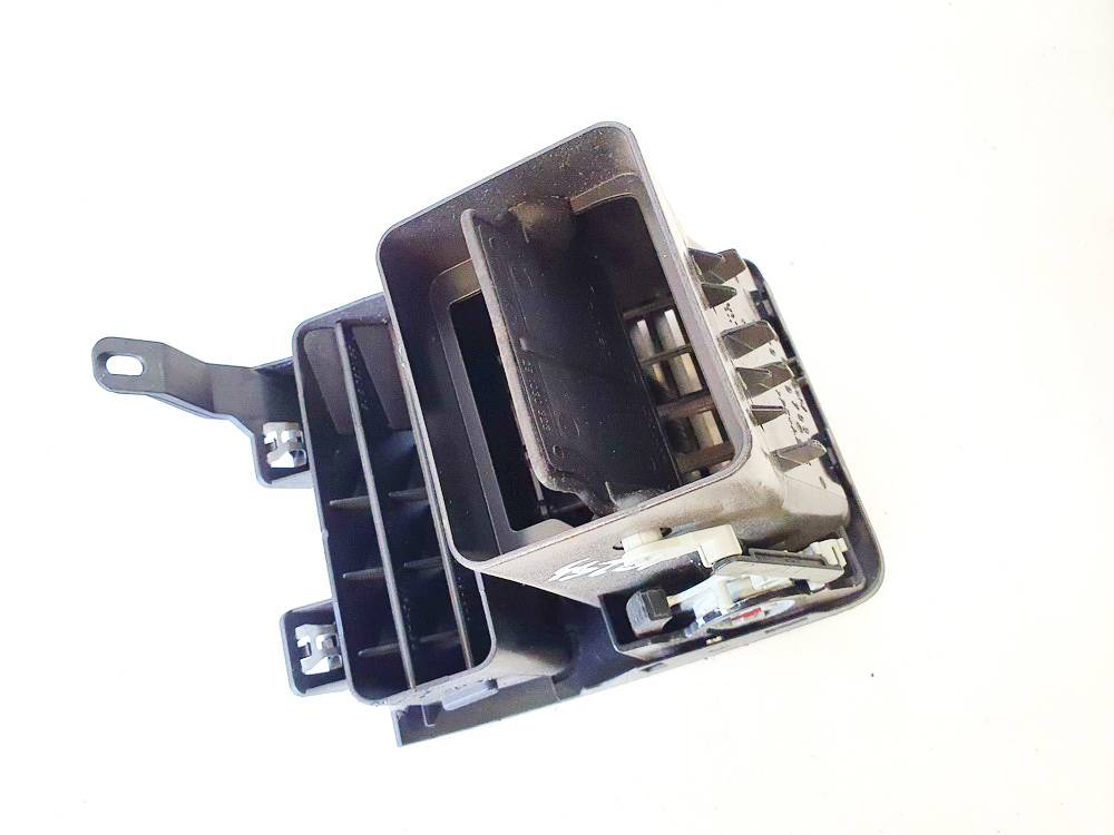 1T0819703A Volkswagen Touran 2005 Dash Vent (Air Vent Grille) - Thumbnail 2