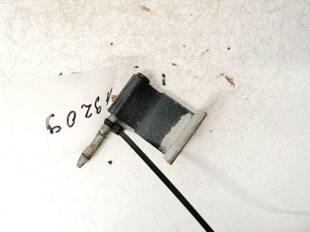 Opel Meriva 2006 Петля двери передней  нижняя