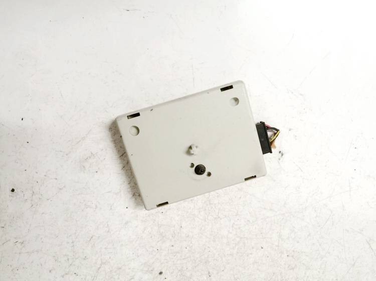 EA914017904 BMW 5-Series 2015 Antennenverstärker (Antennen Verstärker) - Thumbnail 2