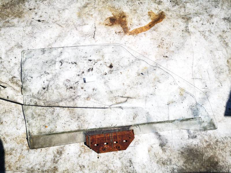 Audi 80 1985 Door-Drop Glass - FRONT RIGHT