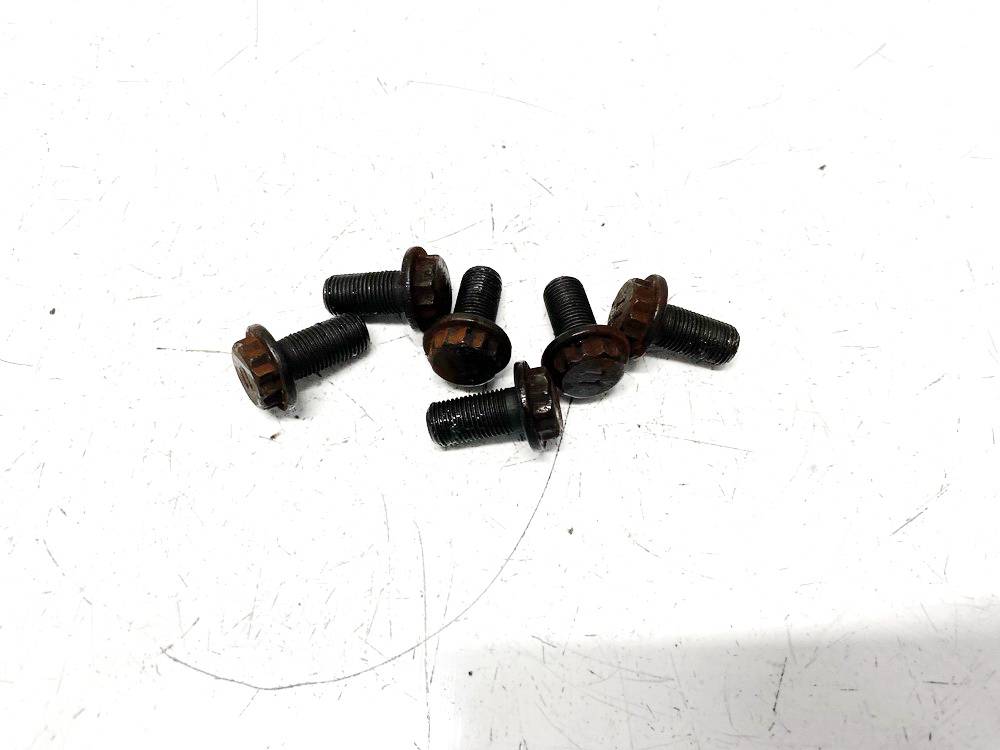 Hyundai i30 2007 Pernos del volante