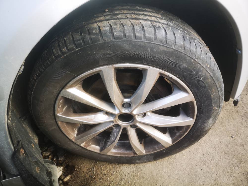 5X114.3 Toyota Avensis 2011 Räder-Kit R17 - Thumbnail 2