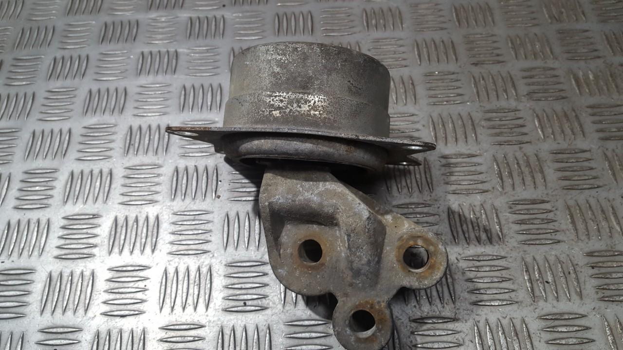 V046402502 Opel Vectra 2004 Engine Mounting and Transmission Mount (Engine support)