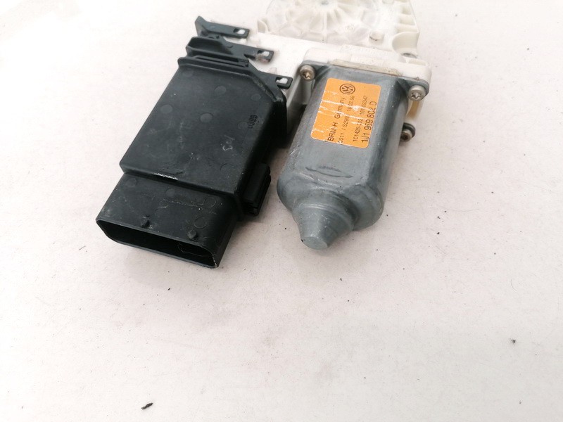1J1959802D Volkswagen Golf 1999 Window Motor - FRONT RIGHT - Thumbnail 3