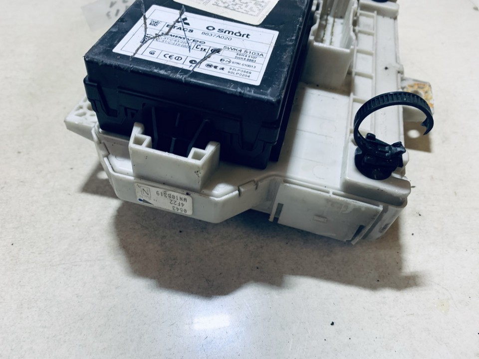 8637A020 Mitsubishi Colt 2004 Boîte à fusibles - Thumbnail 3