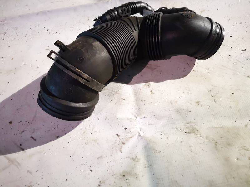 3C0129654P Volkswagen Passat 2008 Douille Filtre à Air Aspiration - Thumbnail 2