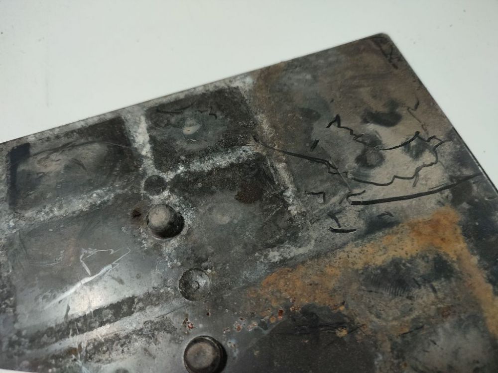 24428JD20A Nissan Qashqai 2007 Bandeja para la caja de la batería