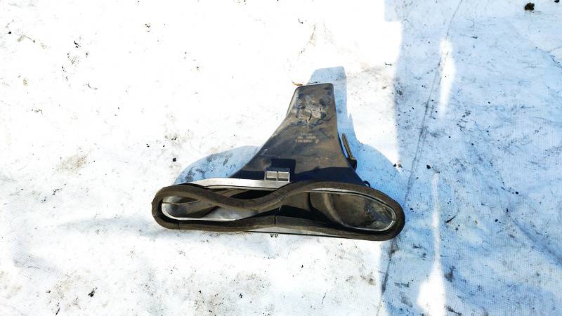 1J1819063A Volkswagen Golf 2000 Air Intake Panel