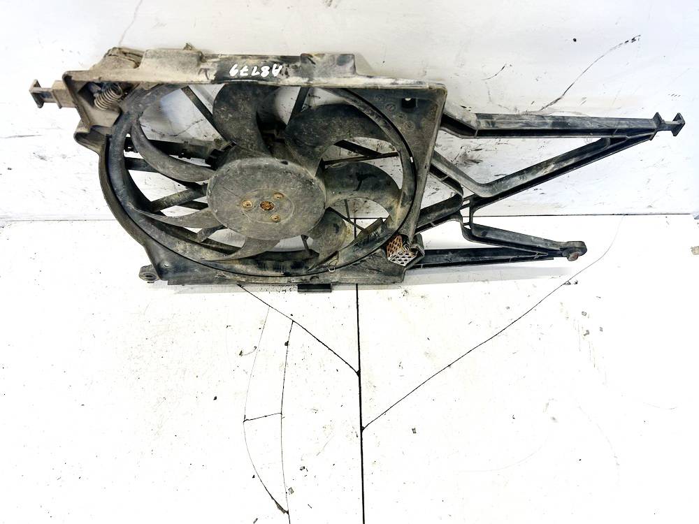 0130303886 Nissan Primera 2004 Difuzorius (radiatoriaus ventiliatorius) - Thumbnail 2