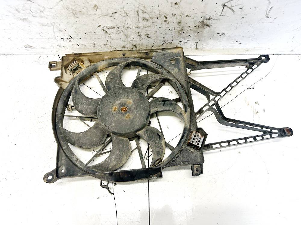 0130303886 Nissan Primera 2004 Difuzorius (radiatoriaus ventiliatorius) - Thumbnail 3