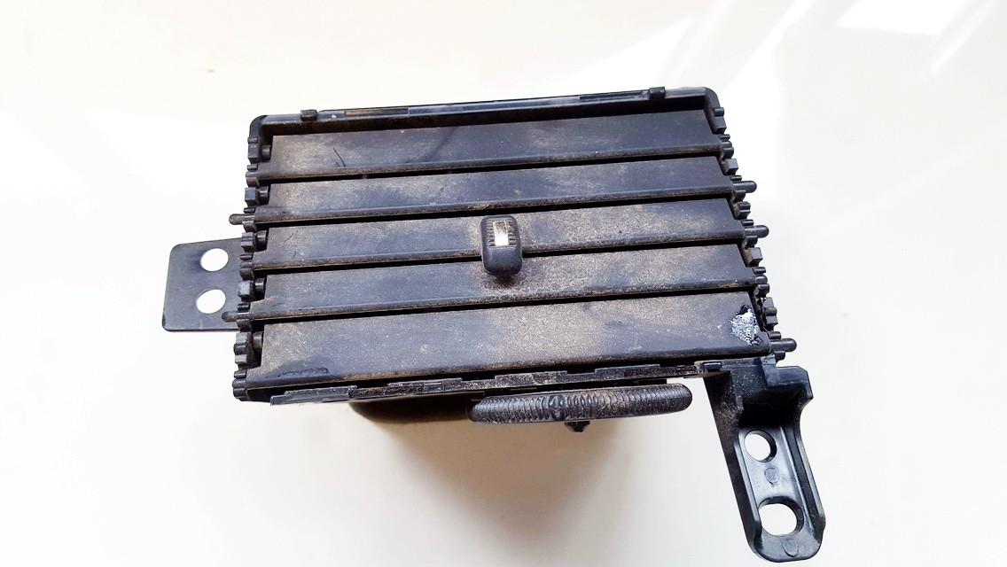 10070482AA01 Chrysler Voyager 2001 Dash Vent (Air Vent Grille)