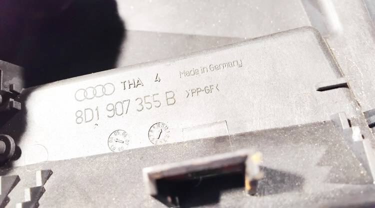 8D1907355B Volkswagen Passat 2005 Air Intake Panel - Thumbnail 3