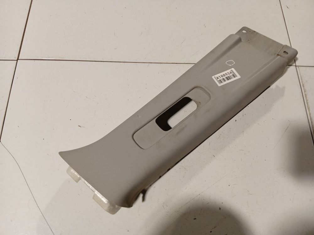 C23557969 Mazda 5 2006 Innenausstattung