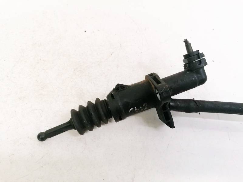 7H0721401 Volkswagen Transporter 2005 Sankabos pagrindinis cilindriukas