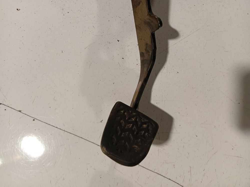 Toyota Corolla 2004 Pedał sprzęgła - Thumbnail 2