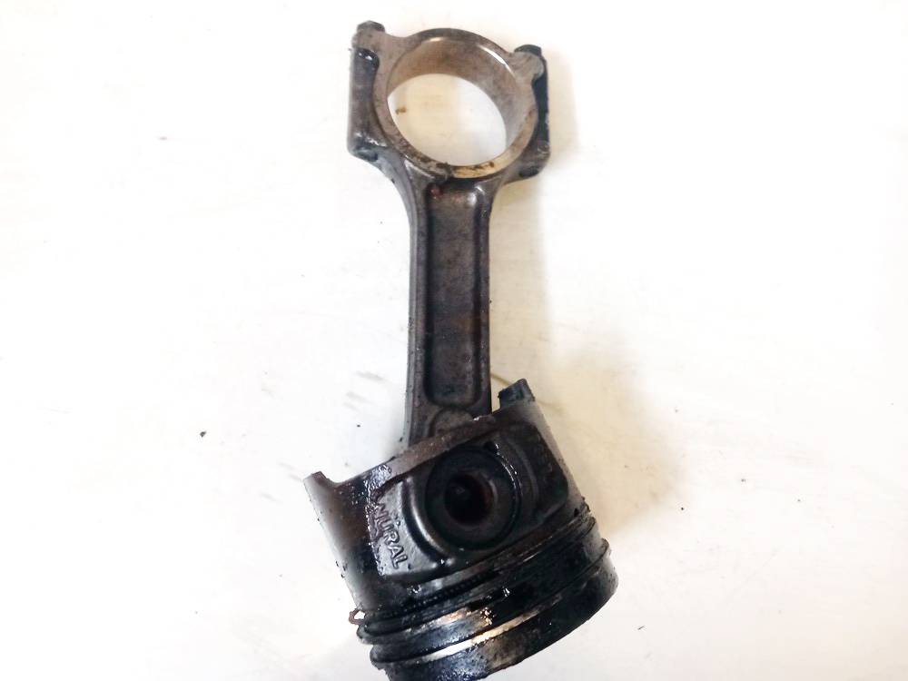 Renault Scenic 2004 Piston and Conrod (Connecting rod)
