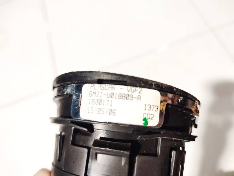 6M21U018B09A Ford Galaxy 2006 Обогревательный канал - Thumbnail 3