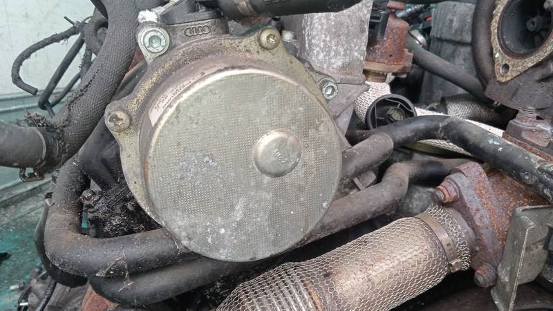 057145100C Audi A6 2002 Brake Vacuum Pump - Thumbnail 2