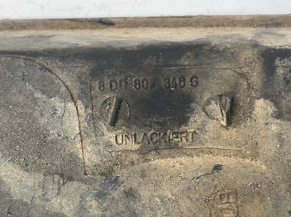 8D0807346 Audi A4 1997 Bumper Grille - FRONT RIGHT - Thumbnail 3