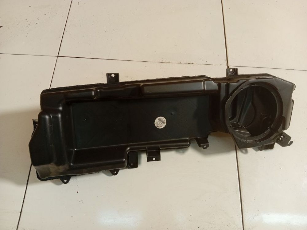 4F0035382B Audi A6 2008 Loudspeaker (Subwoofer)