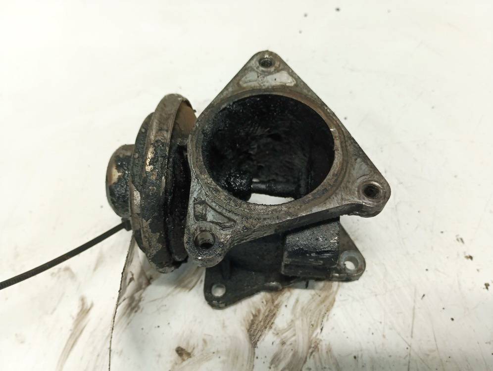 038131501S Volkswagen Touran 2003 EGR Valve Exhaust Gas