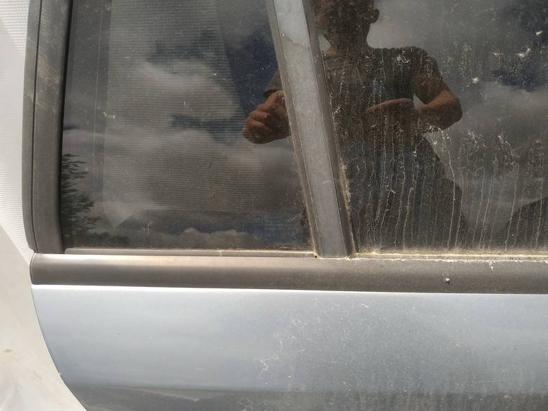 Opel Vectra 2003 Durvju stikla sloksne - AIZMUGURE PA LABI - Thumbnail 2