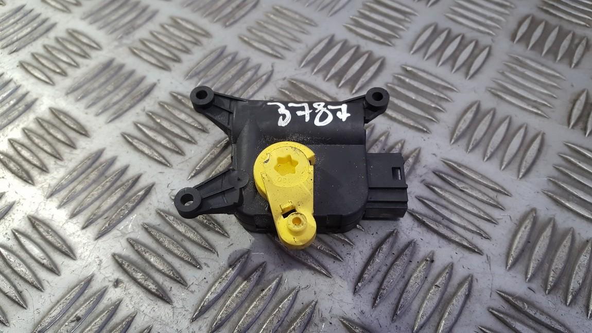1K2907511C Volkswagen Golf 2004 Heater Vent Flap Control Actuator Motor - Thumbnail 2